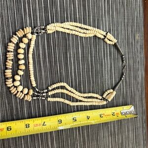 Elegant Cream Beaded Necklace